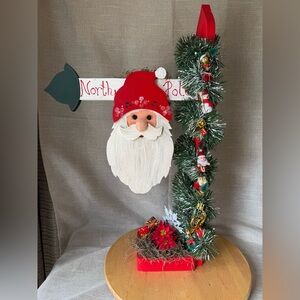 VTG Hand Made Christmas Decorations Santa Claus/"North Pole" Wood/Painted Sign